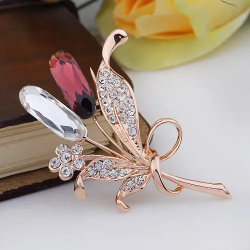 High-Grade Metal Rhinestone Peacock Brooch Broochs B004758
