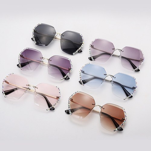 Fashion Rimless Rhinestone Gradient Ocean Sunglasses 774152