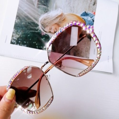 Fashion Shining Rhinstone Sunglasses GV94859
