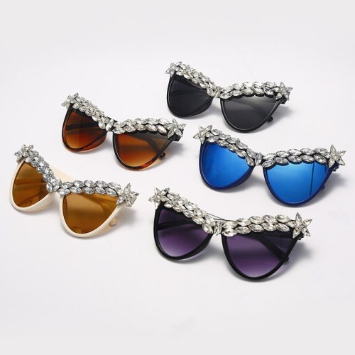Women Rhinstone Oversized Cat Eye Sunglasses 7214