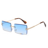 Women Small Metal Rectangle Sunglasses 196677