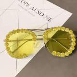 Fashion Diamond Sunglass Sunglasses 1793104