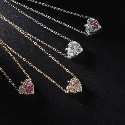 Fashion Necklaces With Diamond Pendent X009110