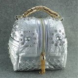 Women Diamond Zipper Weave Handbags 5557889