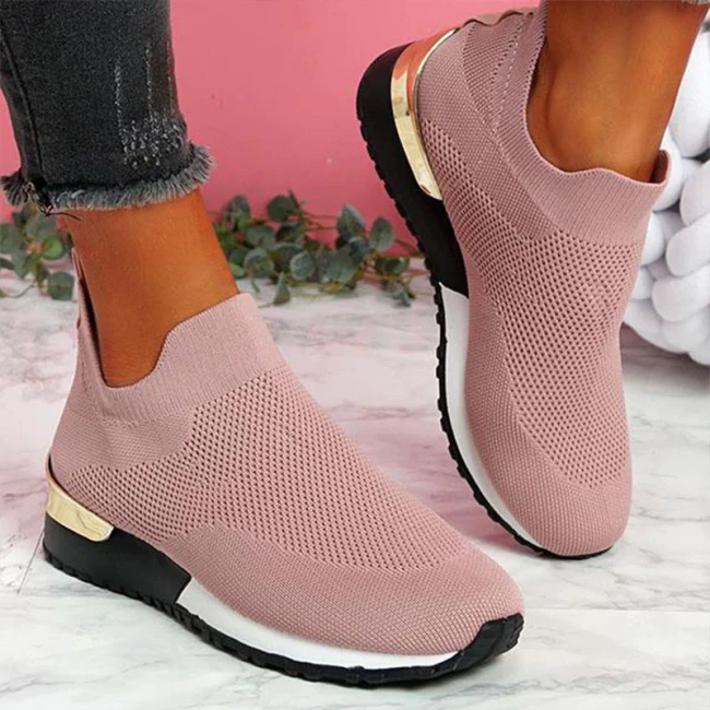 Women Solid Color Sport Slip-On Sneakers