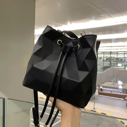 Women Fashion PU Leather Classic Black White Handbags 196-232132