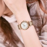 Fashion Women Business Quartz Luxury Bracelet Watches M36677