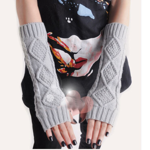 Lovely Warm Dew Winter Lengthened Arm Sleeve Diamond Gloves ST-2839