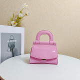 Fashionable women's handbag handbag set