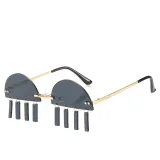 Trendy sunglasses Trendy street style sunglasses