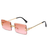 Fashionable sunglasses Trendy sunglasses