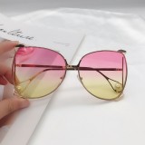 Ins Style Newest Fashionable Metal Sun glasses Luxury Brand Pearl Oversized Women Sunglasses