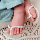 Handmade Knitted Shoes Infant Photography Props Accessories Mini Crochet Slippers Baby Flip Flops