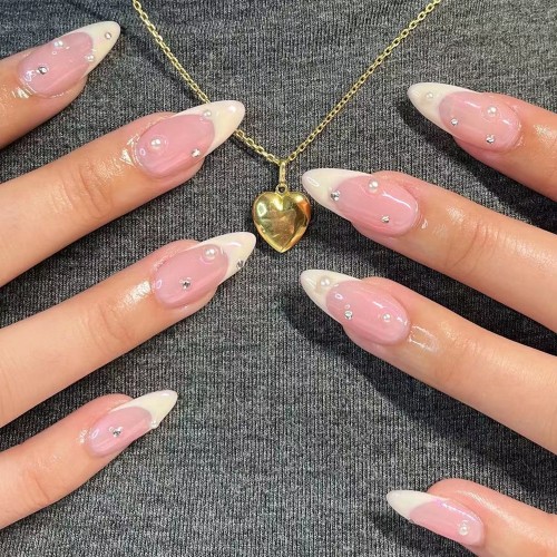 24Pcs Detachable Almond False Nails with Pearl Decoration Elegant Designs French Fake Nails Full Nail Art Tips Press On Nails