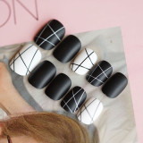 24pcs Fake Nails Press On Nails Designs Glossy Black White Nail Stickers Finished Nail Stickers Artificial Nails With Glue DL