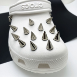 New Metal Chains Croc Charms Designer Cool Shoe Decoration Charm for Croc Jibb Clogs Children Kids Boy Women Girls Gifts