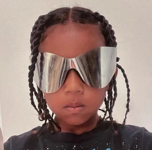 New Releases Futuristic Silver YZY Shades  Luxury Brand Designer Oversized One Piece Windproof Sunglasses gafas de sol