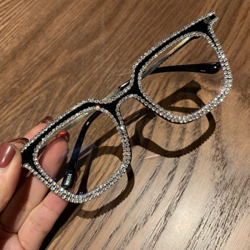 Women Sunglasses Vintage Style Clear Lens Diamond Glasses Ladies Luxury Rhinestone Eye Cat Shades Sun Glasses