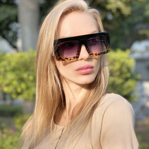 High quality 2022 new fashion women print wide leg shades sun glasses big frame oversized square flat top black sunglasses