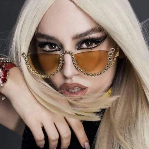 semi-rimless women diamond luxury sunglasses fashion crystal traveling party sunglasses 2022