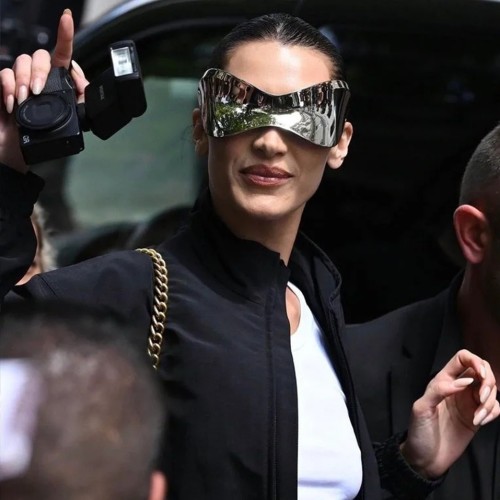 Y2k Futuristic Silver Mirror Sunglasses for Men Women Oversized Wrap Around Shield Fashion Superhero Chic Sun Glasses