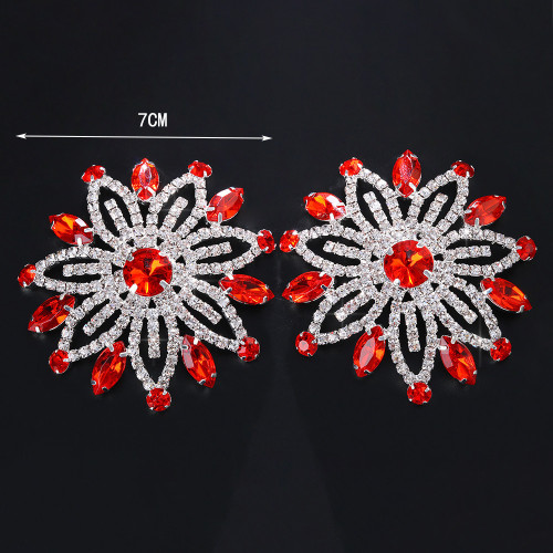 Wholesale Shining Flower Rhinestone Sexy lingerie Nipple Jewelry for Women Crystal Bra Chest Pad Bikini Beach Dance Body Jewelry