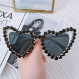 2022 Women Brand Designer  Diamond Female Retro Love Heart Shaped Glasses Ladies UV400 Protection Heart Sunglasses