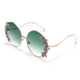 2022 New trendy oversized vintage shades rhinestone bling sunglasses women personality curved leg diamond round sunglasses