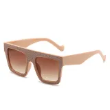 2023 Futuristic Ladies Oval Shades Sun Glasses Small Frame Trendy Bling Sunglasses With Diamonds Women