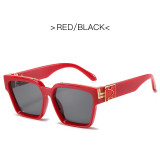 C4 Red/Black