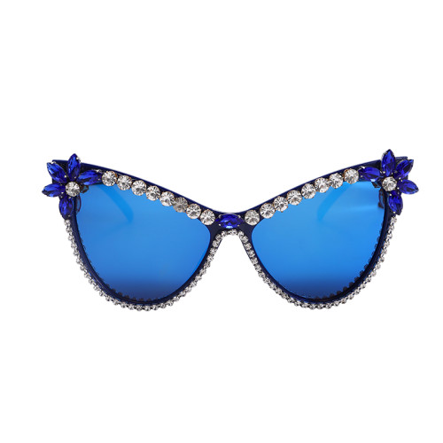 Luxury Rhinestones Oversized Cat Eye Sunglasses New Brand Diamond Sexy Sun Glasses Lady Hip Hop Cool Eyewear GVE7203