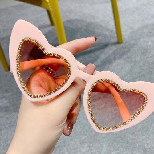 LBASHADES new fashion diamond bling sunglasses trendy heart shaped pink glasses Personalized love & roses sunglasses