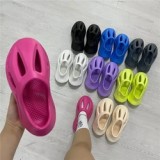 Hot Sale Slippers Unisex Smile Logo Slippers Happy Face  Warm Slides Cute Kids Sandals Home Slippers Woman