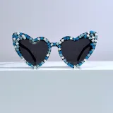 LBAshades New Fashion Love Sunglasses Candy Color Girls Sunglasses Party Heart Glasses Sunglasses