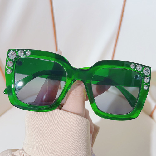 LBAshades  2023 498 New square sunglasses diamond glasses fashion green diamond sunglasses vintage female sun glasses wholesale