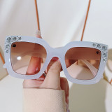 LBAshades  2023 498 New square sunglasses diamond glasses fashion green diamond sunglasses vintage female sun glasses wholesale