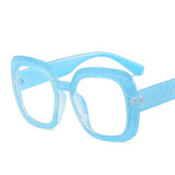 2023 Popular Trendy Oversized Square Sunglasses Women Men Shining Frame Gradients Lens Vintage Cute Lady Style Sun Glasses UV400
