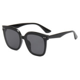 New sunglasses fashion trend square transparent sunglasses Korean version of large frame slim glasses