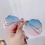 Vintage Cutting Rimless Crystal Shiny Sunglasses For Women New Fashion Luxury Rhinestone Sun Glasses Female Alloy Party Shades