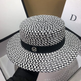 Straw hat summer oversized brim size sunscreen hat M logo inlaid with diamonds New style sun hat Outdoor travel straw hat Wholes