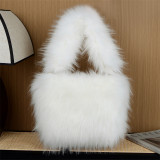 New Design Women Winter Luxury Faux Fur Handbag Fluffy Fake Raccoon Fur Small Bag