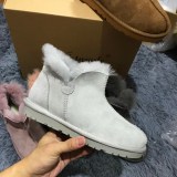 New Low Top Short Tube Four Leaf Grass Snow Boots Women's Leather and Wool Integrated Cotton Shoes Flat Bottom Wool Short Boots Ins Fashion