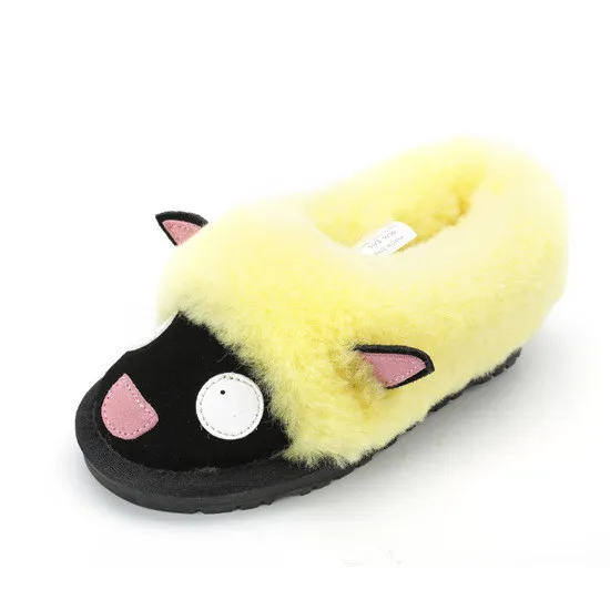 Wholesale of winter new fur integrated snow boots, short tube bun shoes, wool parent-child shoes, bread slippers manufacturers