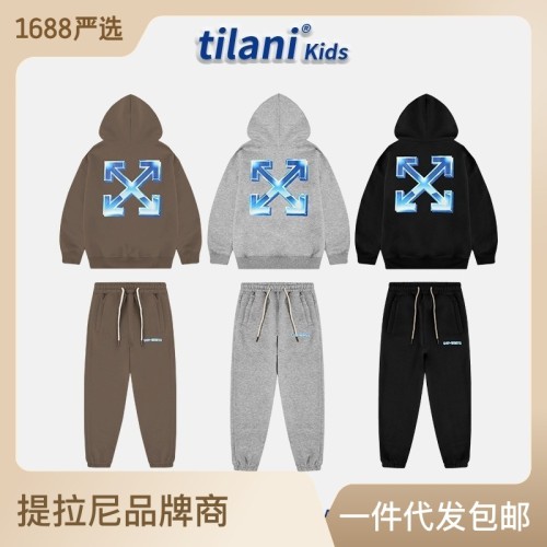 Wholesale of children's clothing European and American trendy high street loose fitting children's oFW blue arrow two-piece set for boys