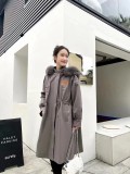 New style style overcomes female detachable otter rabbit fur inner liner, large raccoon fur collar, fashionable trench coat, long fur coat, female