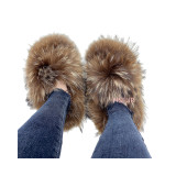 Cross border European and American new real raccoon fur slippers for women to stay at home in autumn and winter, plush and warm, real fur grass anti slip