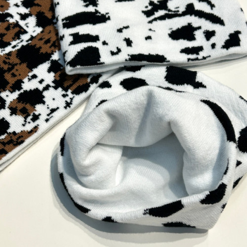 wholesale streetwear zebra jacquard warm Y2K cow chapeau distressed toque knit cuffless skull femme outdoor camo beanies hat