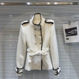 Internet celebrity's new winter style with small fragrant wind embroidery edge shoulder badge belt, bright silk down inner tank short jacket for women