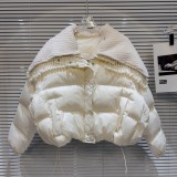 Internet celebrity's new style of small fragrant pearl pendant with knitted shawl collar for warmth, bread jacket, down jacket