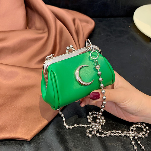 New Korean style fashionable design for mini bags for foreign trade, textured single shoulder chain, crossbody clip buckle mouth, red envelope